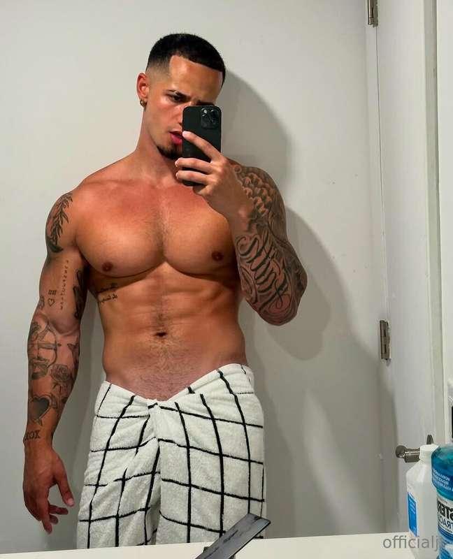 new year same Papi 🥵