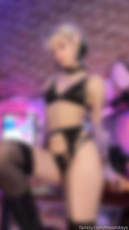 moondays image #3