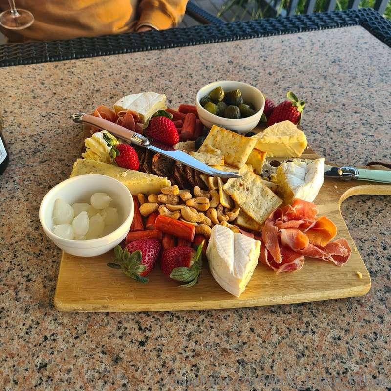 ittie_bittie_titties image #0