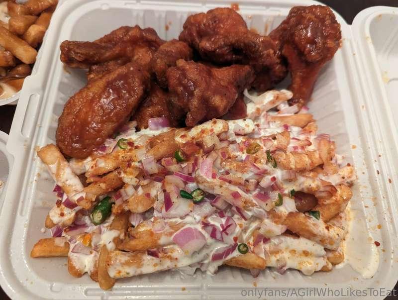 agirlwholikestoeat image #0