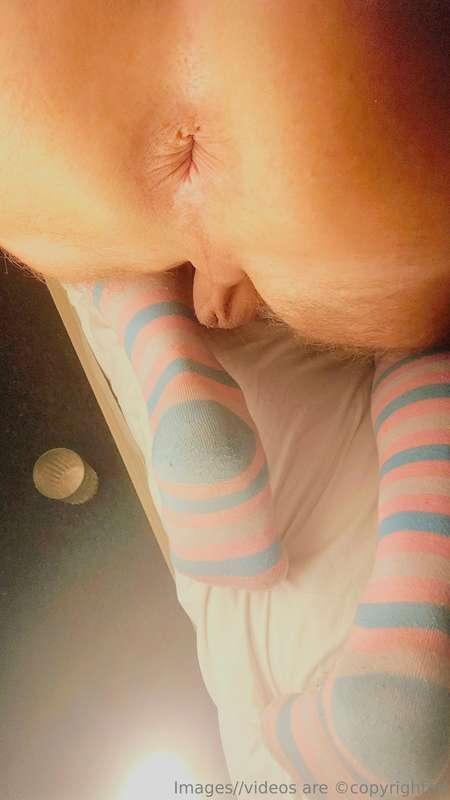 Hot or not? Feel free to comment 🤪 Do you wanna shoot your c..