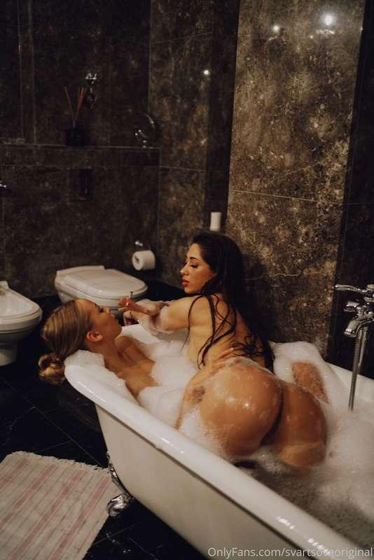 Come and join us babe! 
If you will tip me 😏
@nastjahale