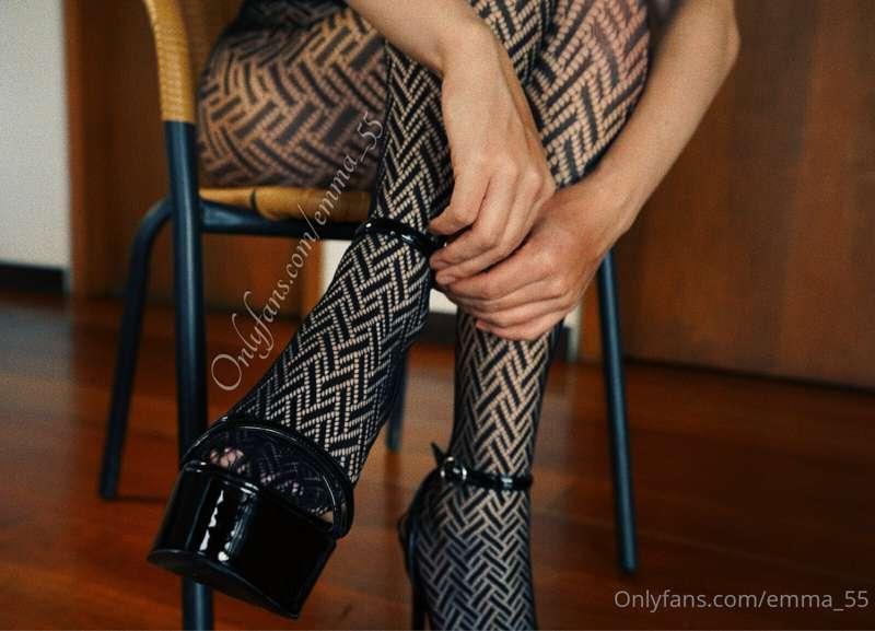 Something about heels …🥵😈