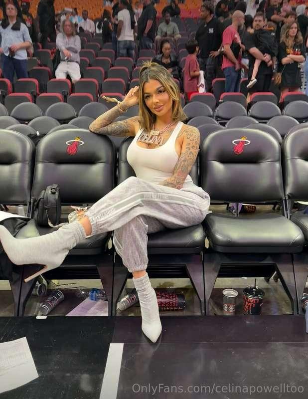 best seat in the house😘