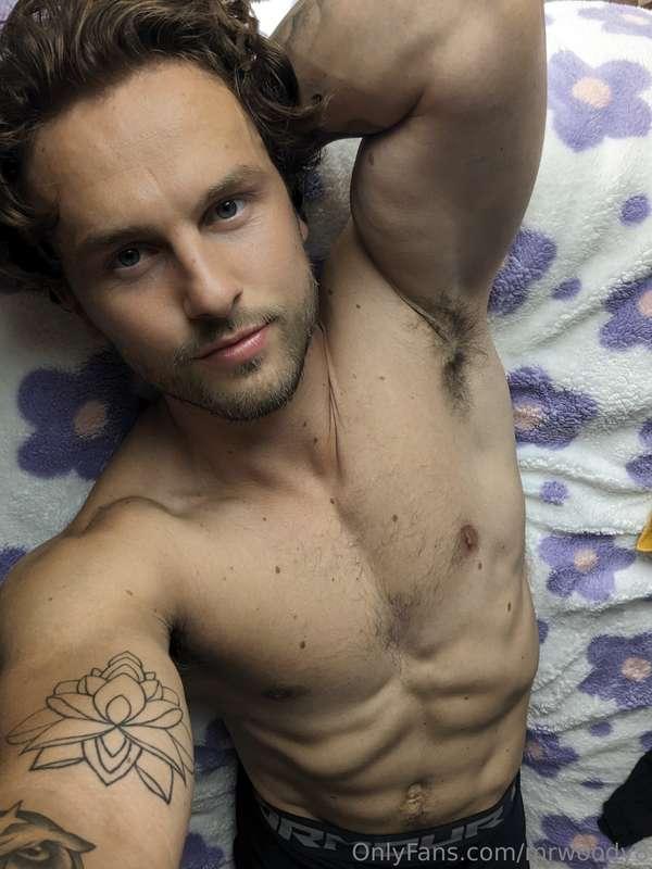 Would you join me in bed ? 😜