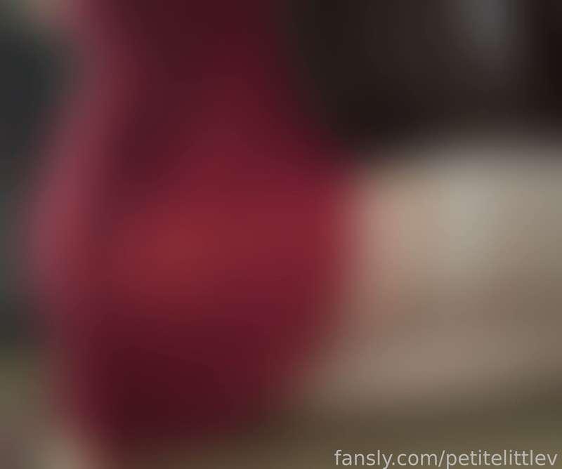 petitelittlev image #18