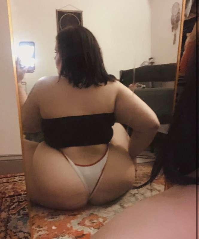 Can i sit on your cock? DM me 🥺