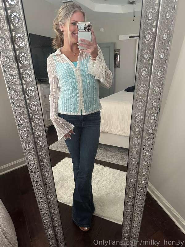 Meeting with a couple clients today. How do I look? ☺️ I’ll ..