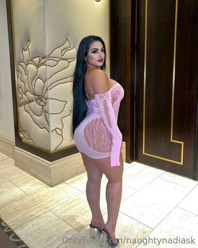 Cheer me up.. Tell me my ass is pretty.