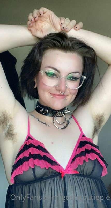 gothiccutiepie image #0