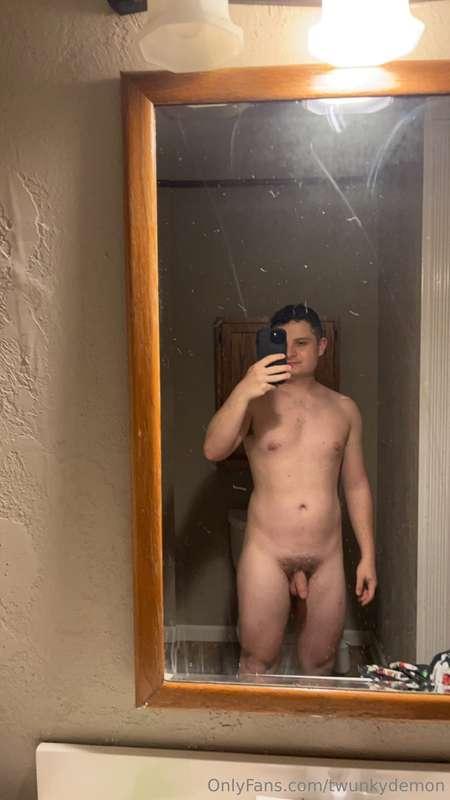 Hi