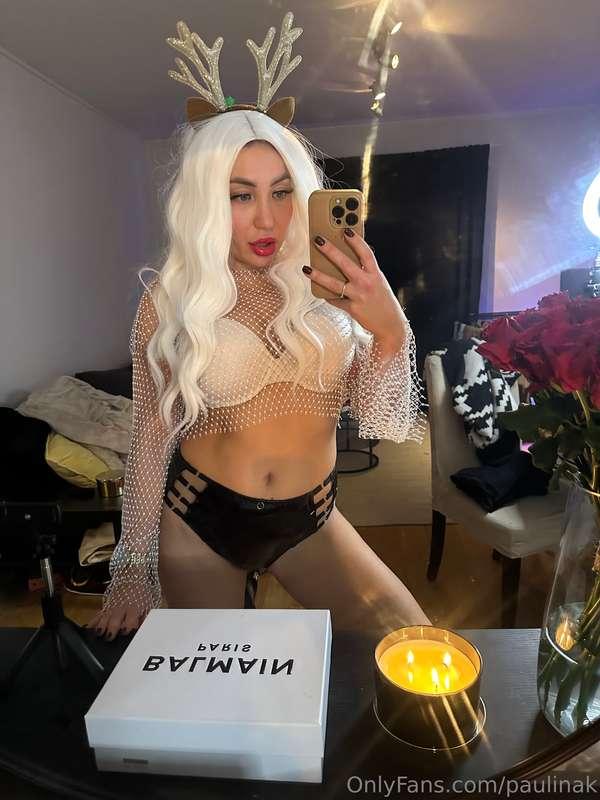 οποίος καταφέρει να με κοιτάξει πάνω απο 5 δευτερόλεπτα στα ..