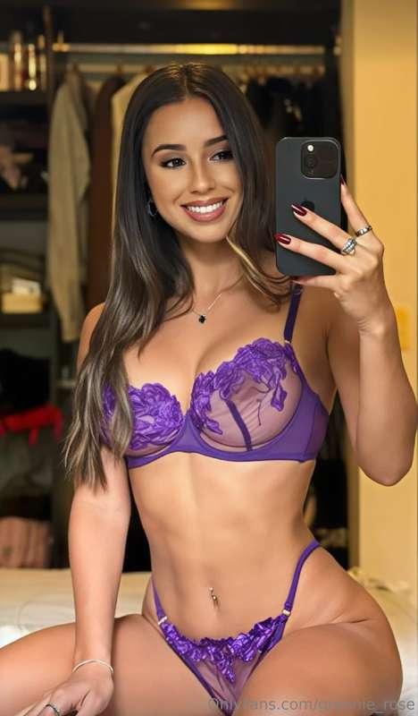 🔥 🌸 THE HOTTEST @lunaa_official🔥Introducing @lunaa_official ..