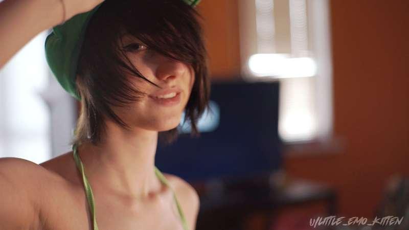 little_emo_kitten image #15