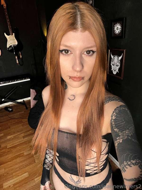 joannewinters2 image #0