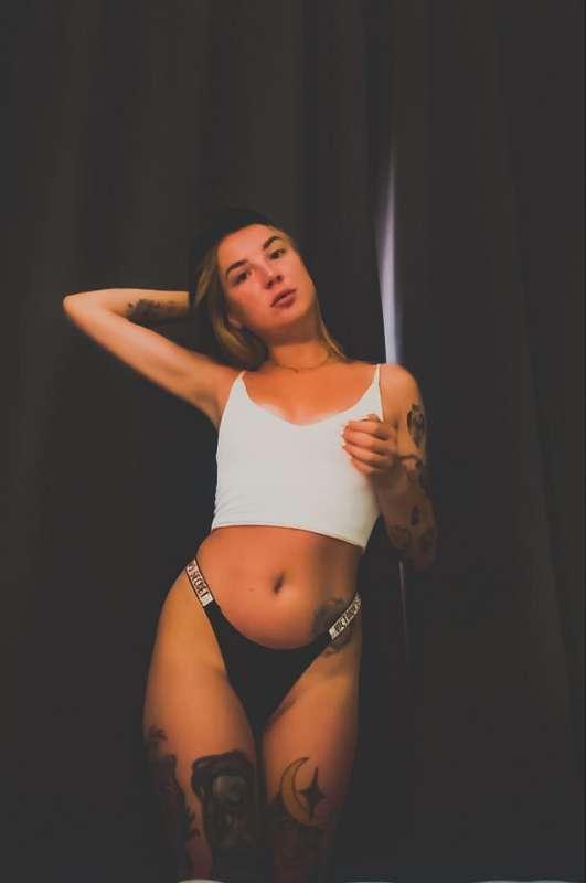 "🔥 Don't pass it by! Give yourself the unique key to the wor..