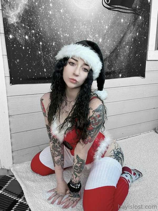 new pic dump!!! hope you haven't been too naughty this year...