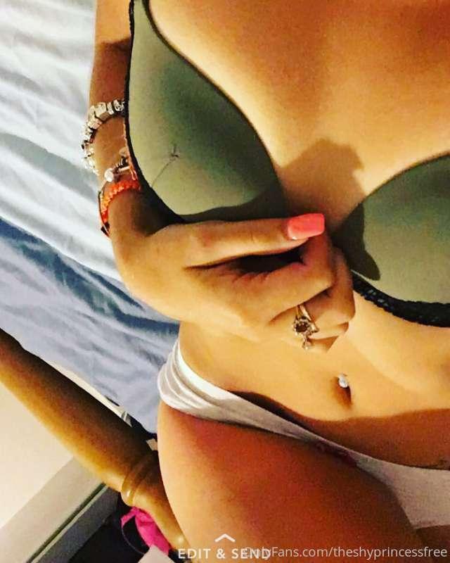 Little bit of tan 😍