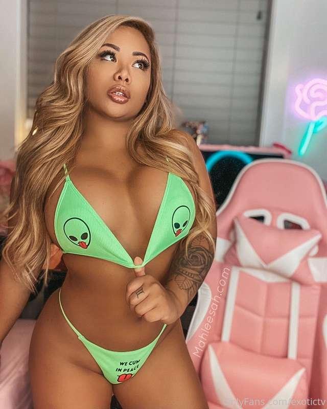 I cum in peace 👽🖖🏼👅