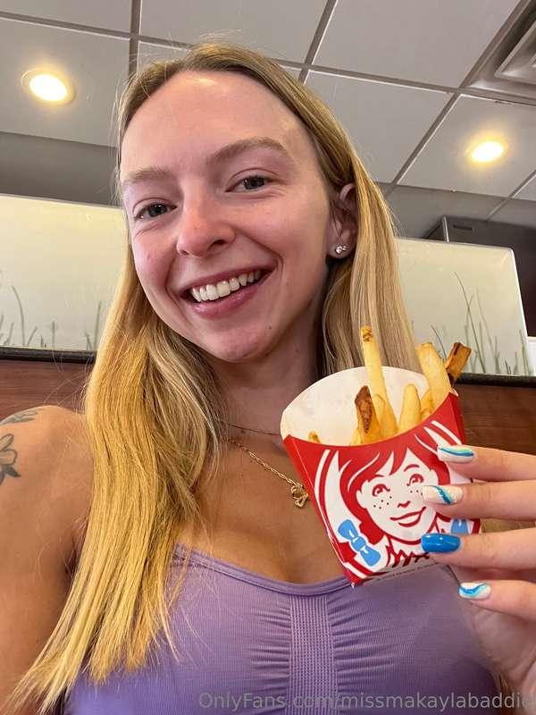 Nuggets and fries are my love language 🥰