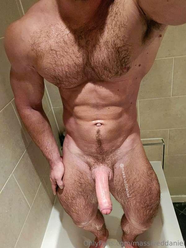 There is nothing better than a warm shower in the morning 💦 ..