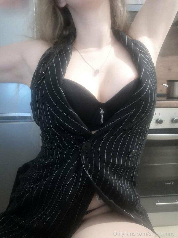 I have very vulgar thoughts in my head right now! I want to ..