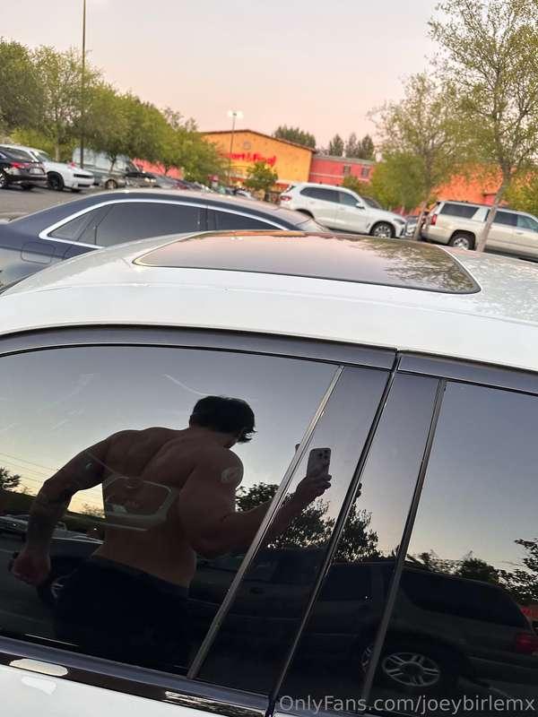 wanna match my freak outdoors?