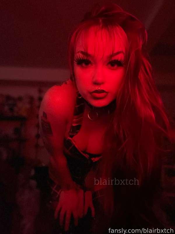 Happy February, hotties 🥰 excited to spend more time with y’all this month after a rough couple of weeks/months. Hope you’re all having a lovely day!! 