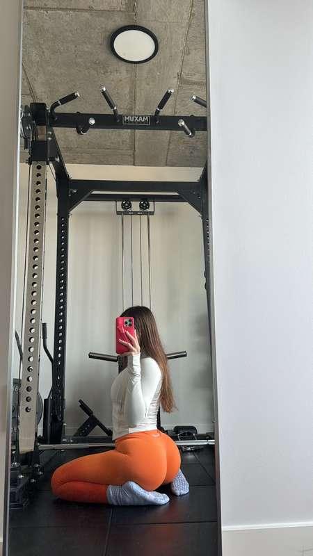 If I’m not here, I’m probably thinking about being here 🏋️‍♀..