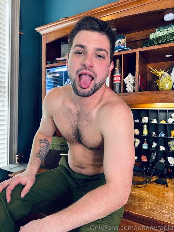 my Mouth it's wild open for ur warm cum !!