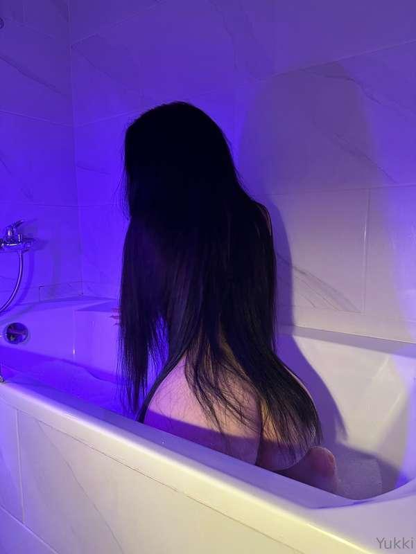 I am an ocean of passion and love in which you can drown💦🤤