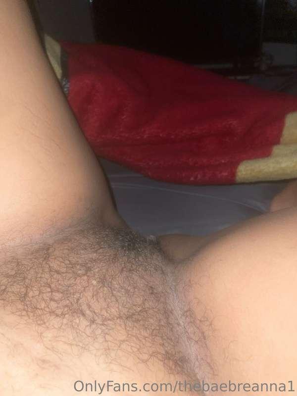 For the ones that like hairy pussy cum fuck me