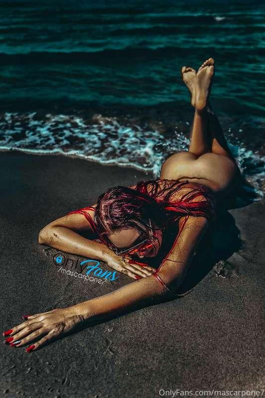 Do you like sex on the beach? 🌊⛱