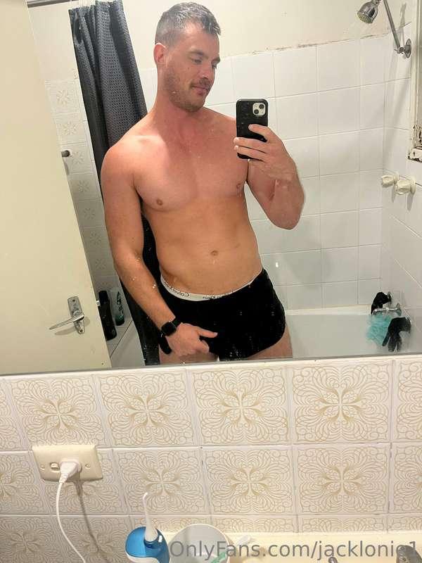 Cum shower with me and I'm gonna make you wet as much! 😈💦 I ..