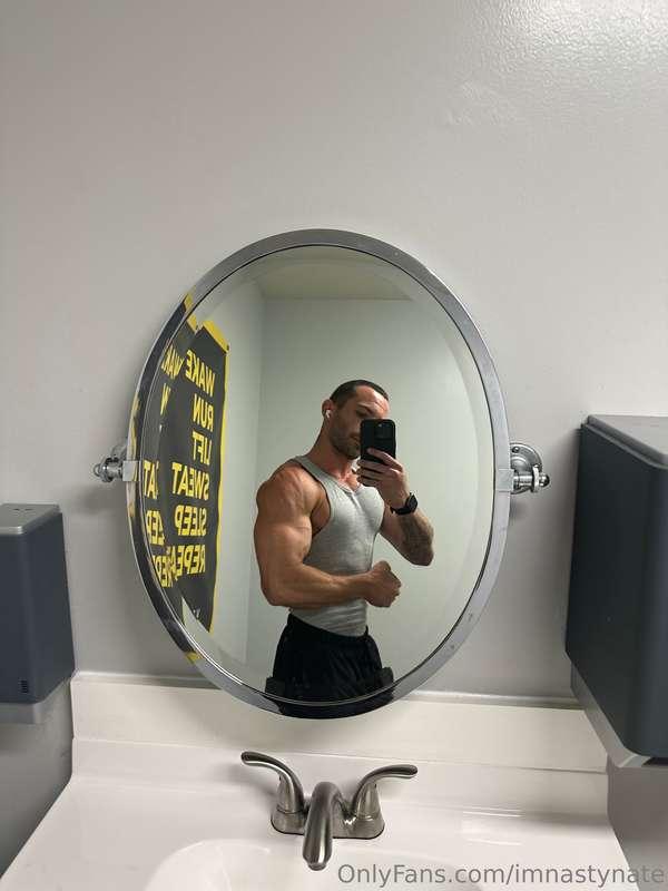 Shoulders & Biceps 🚀