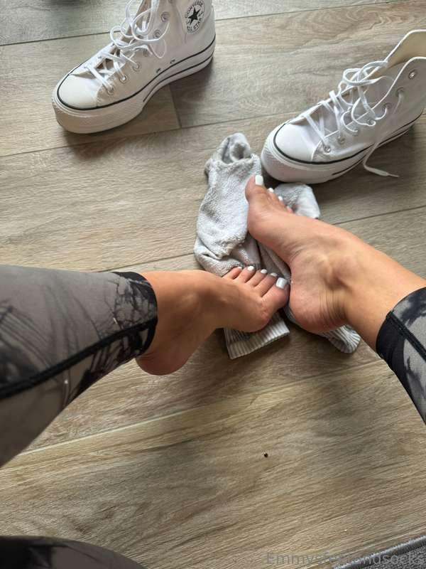 emmyfeetandsocks image #2