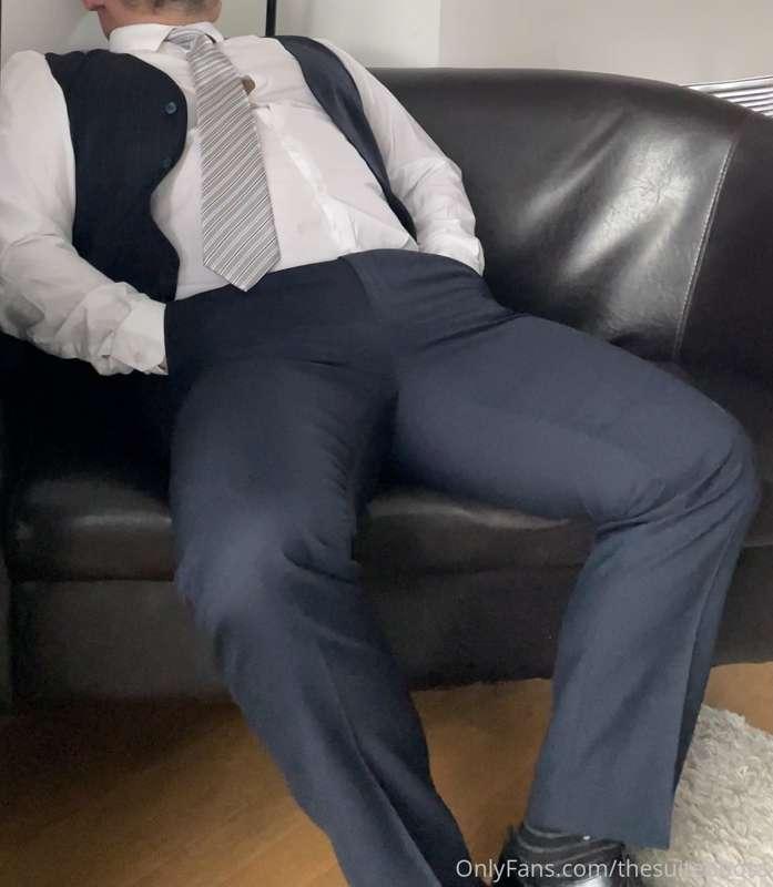 thesuitedboss image #2