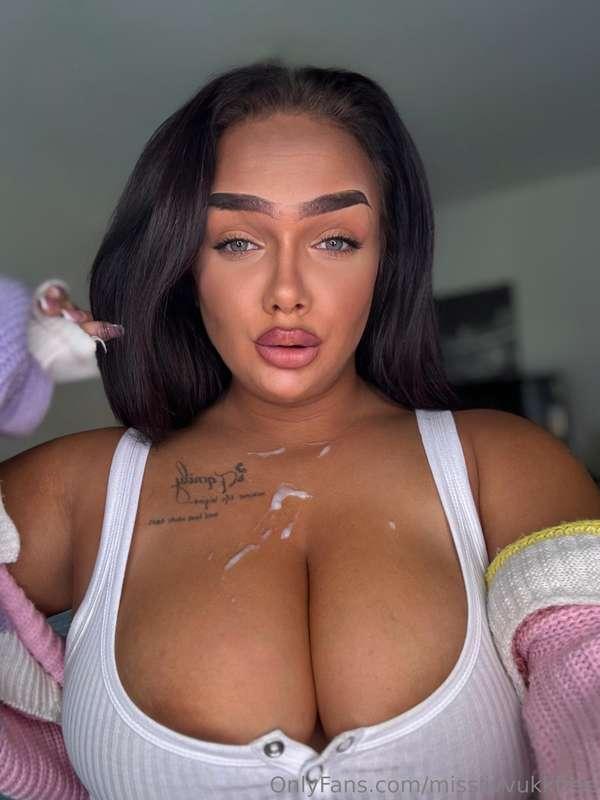 Opssieee! @Misslivvukk 🤭💗