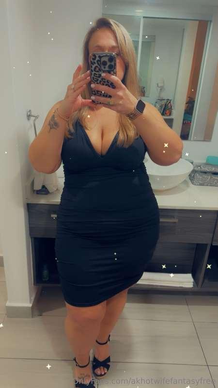 Hubby here - help me say Happy Mother’s Day to the sexiest m..