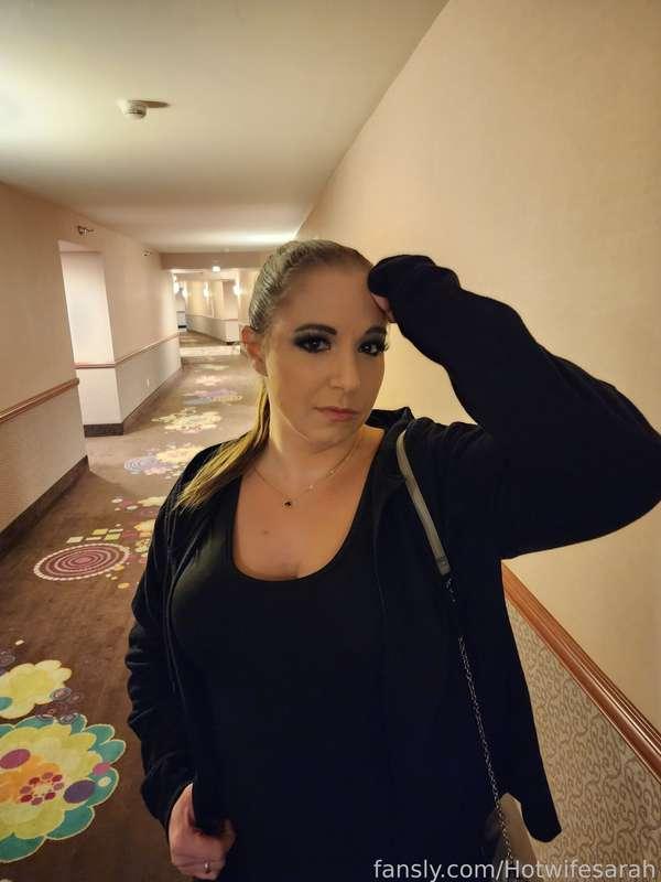 hotwifesarah image #5