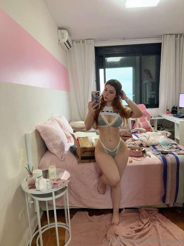 Messy bed, messy me… spent all day taking filthy pics just t..