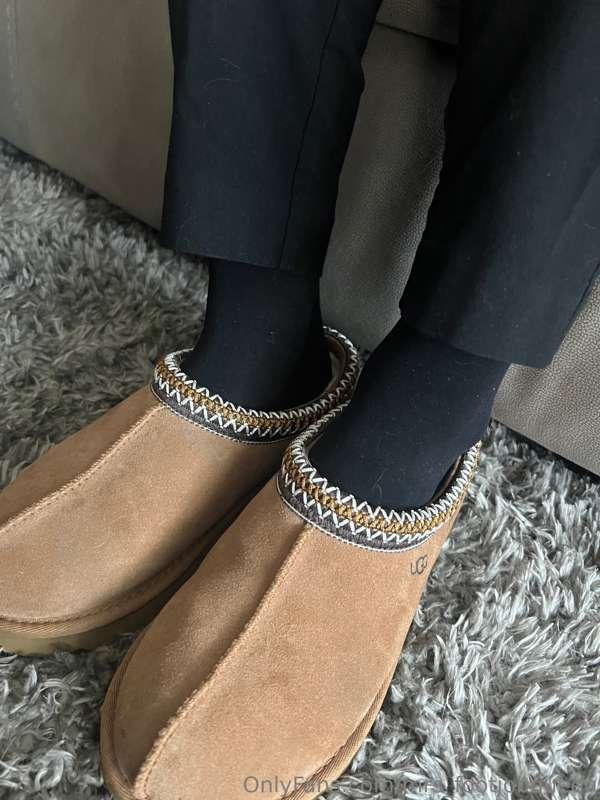 mrs_footjobqueen image #15