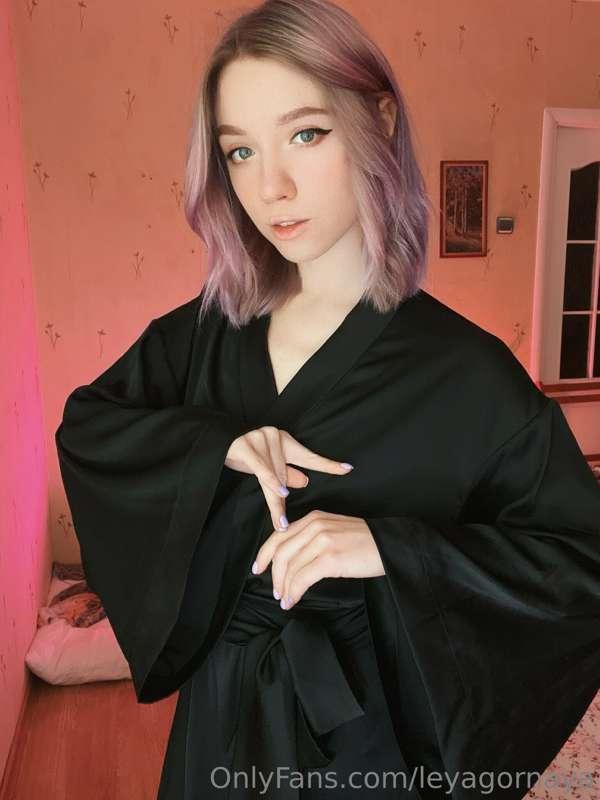 Okay, I agree I might be kinda hot 😌

P.S. Everybody who’ll ..