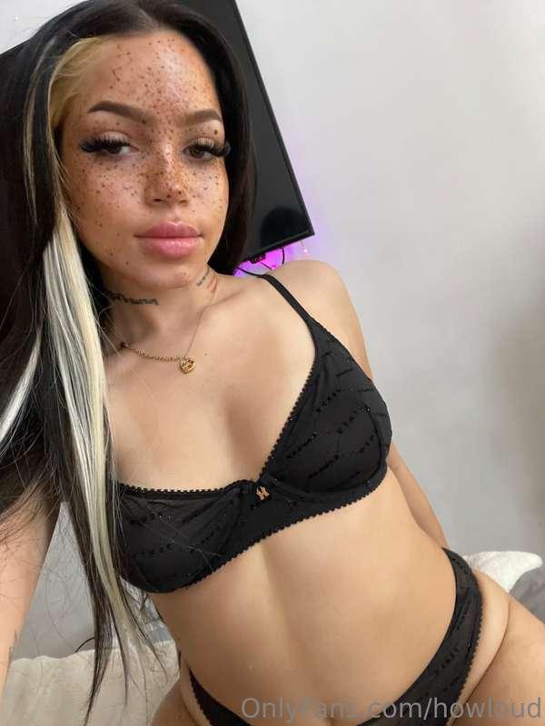 wanna rest your face in them? 😳