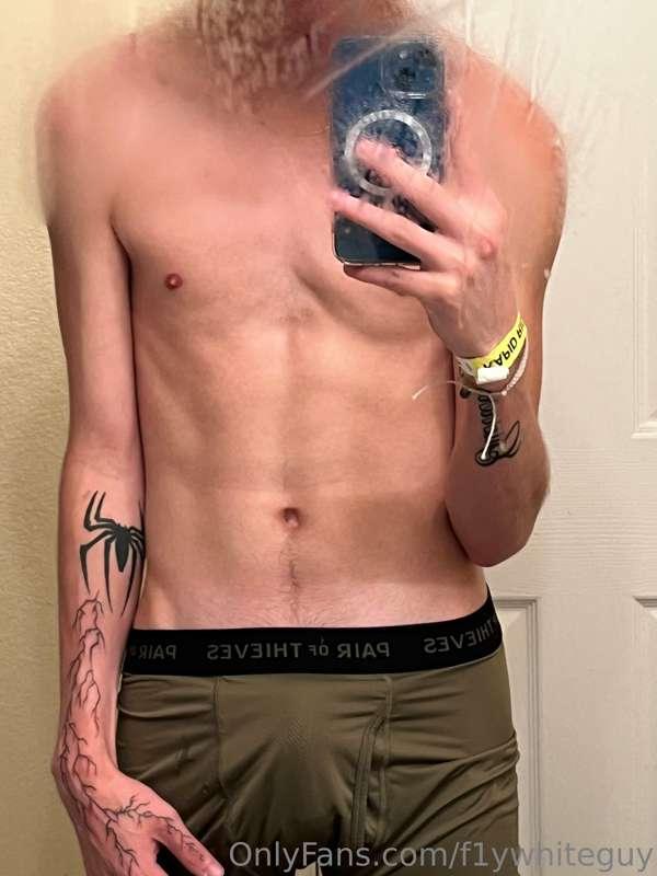 Huge shower cumshot
