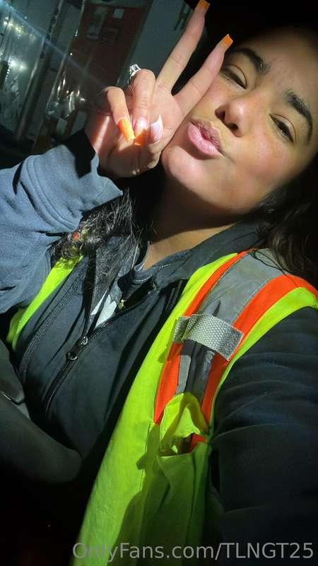 Good morning from your favorite trucker! 😘