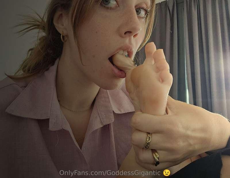 Snack time 