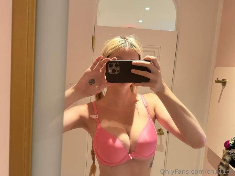 Went to pink yesterday for the nostalgia and got cute bras