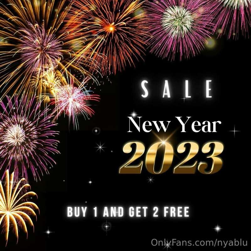 ❗️𝑺𝑻𝑹𝑬𝑻𝑪𝑯𝑰𝑵𝑮 𝑴𝒀 𝑻𝑰𝑮𝑯𝑻 𝑨𝑺𝑺❗️
I'm gonna spread my legs to give..