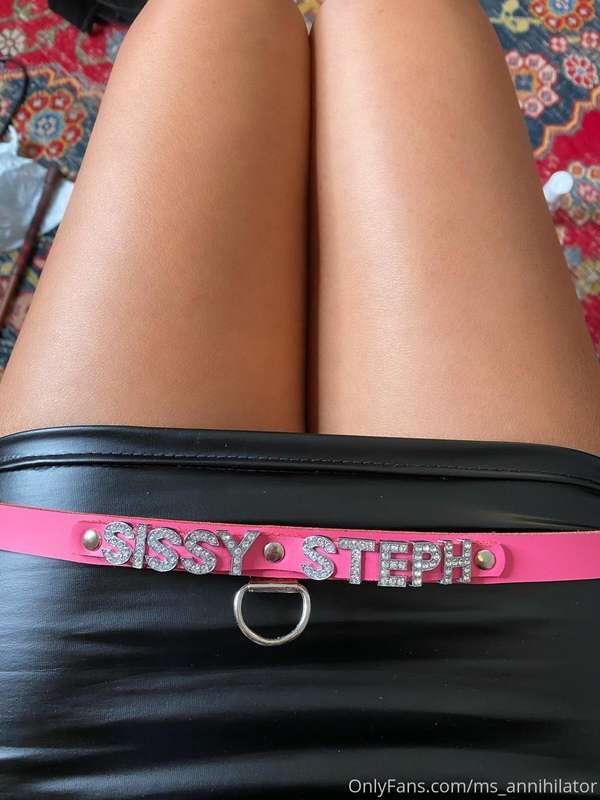 Pretty pink collar for Stephanie, my favourite sissy!